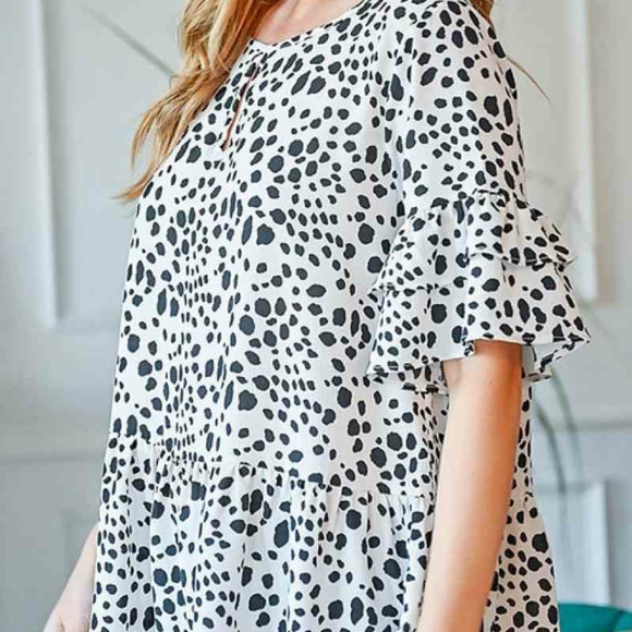 Animal Print Ruffled Front Keyhole Top - Picture 3 of 5
